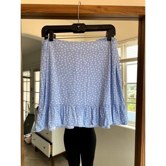 LA Hearts Fitted Ruffle Hem Mini Skirt - Picture 2 of 5